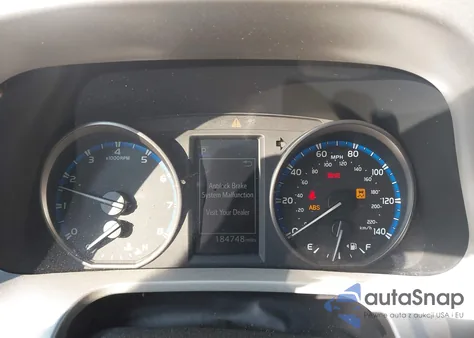 2018 Toyota Rav4 Xle из США, поврежденный, VIN 2T3RFREV6JW840196